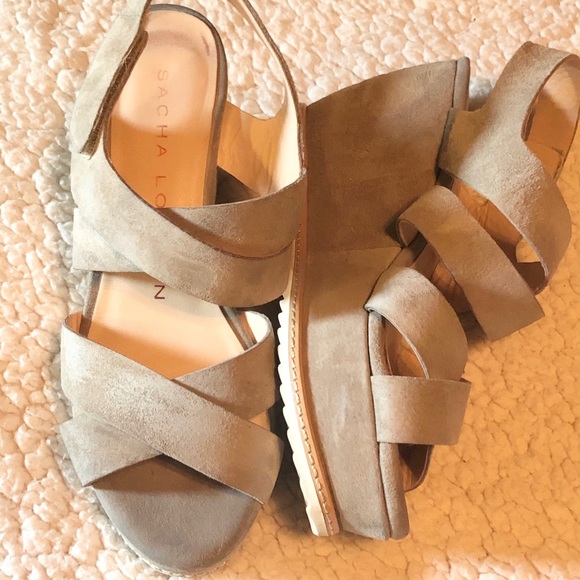 Sacha London Shoes - FINAL Markdown❣️Sacha London suede wedges👌